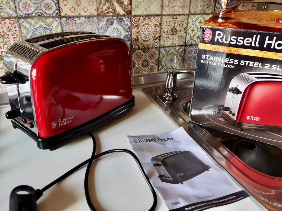 Тостер Russell Hobbs 233302 на 2 слота новый 1600 Вт