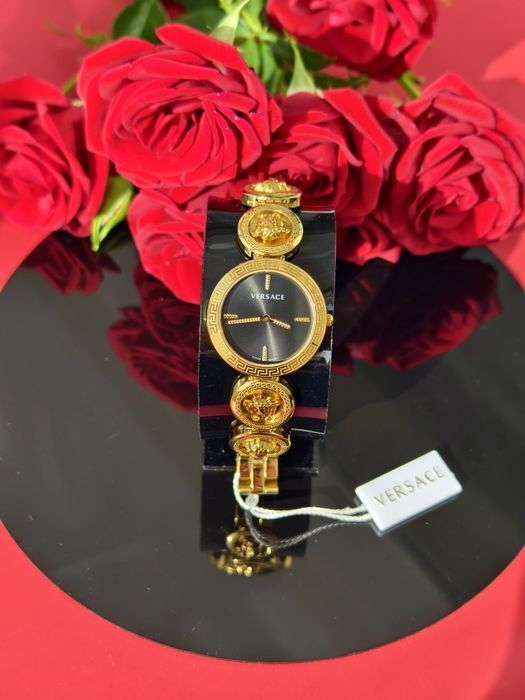 Жіночий годинник Versace