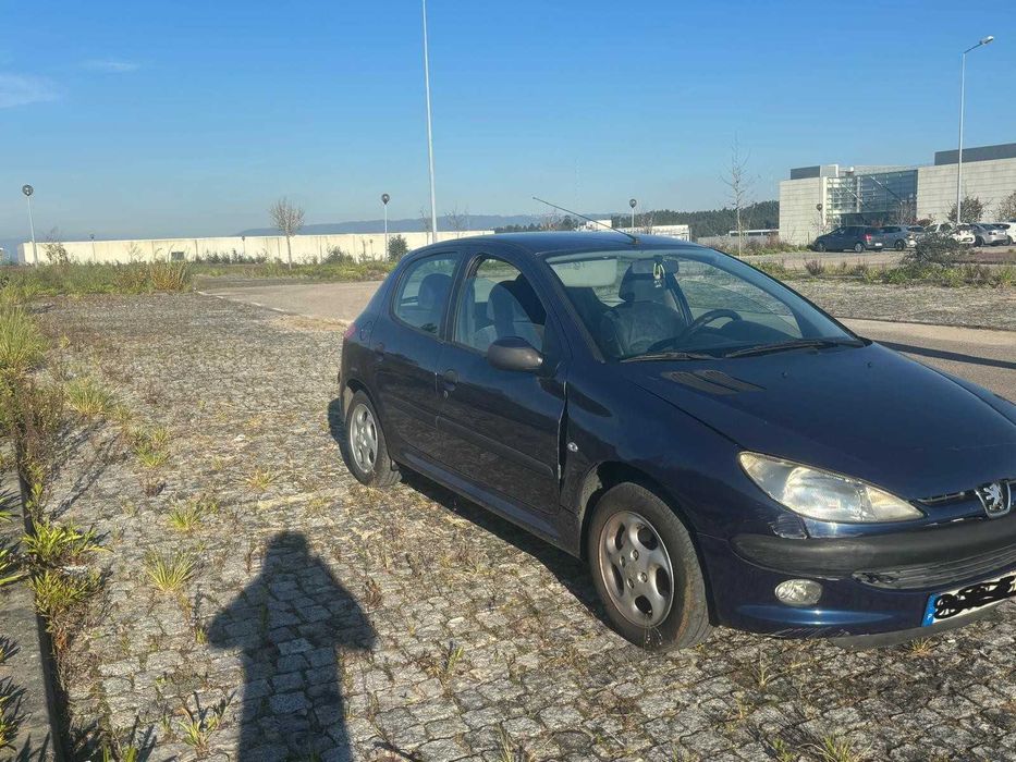 Peugeot 206 (Ano 2000)