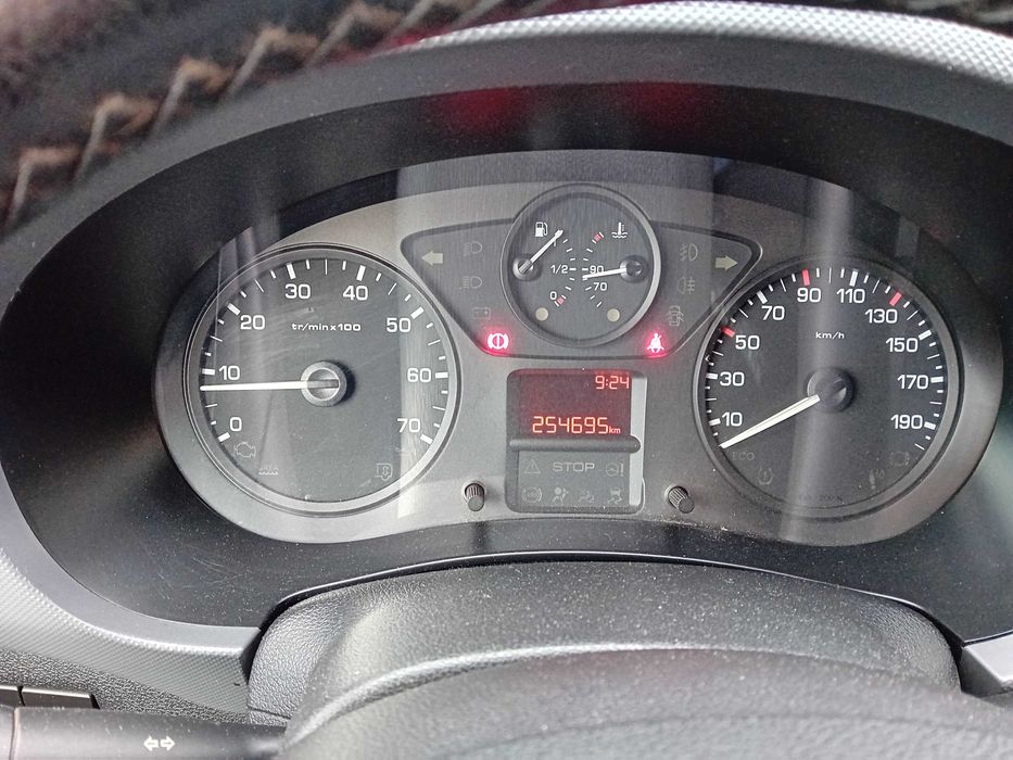 Citroën Berlingo 3 lugares versão Longa