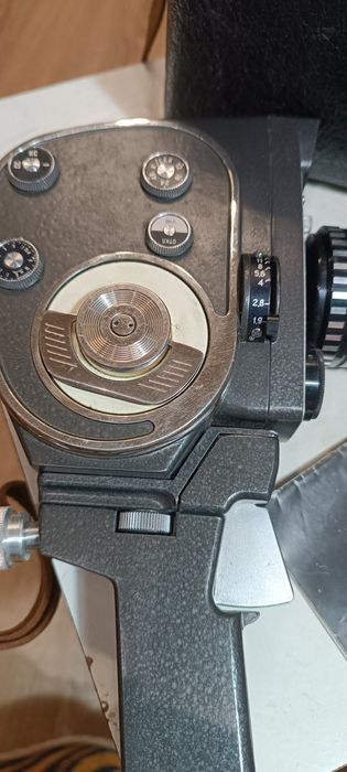 Продам відеокамеру Кварц 2*8S-1M