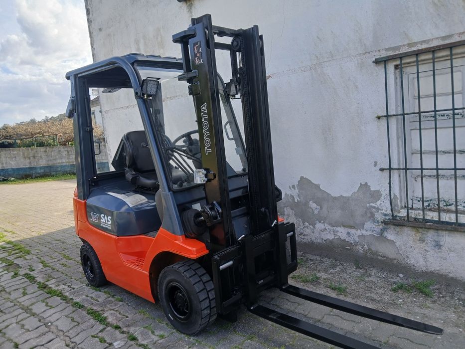 Empilhador toyota diesel 2007
