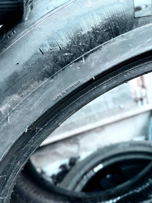 305 40 20 Pirelli PZero 2024 90%