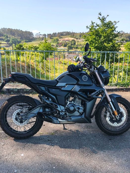 Zontes 125 , modelo - G1X