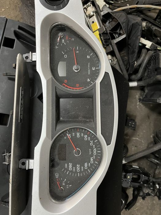 Audi A6 C6 LIFT 2.0 2.7 3.0 TDI Licznik Zegary Kolorowy FIS