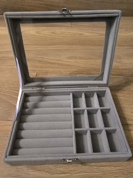 Organizer na biżuterię