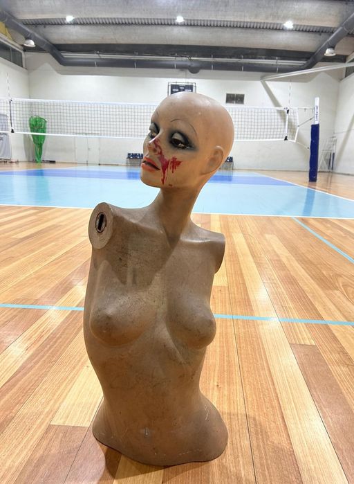 Manequim roupa haloween