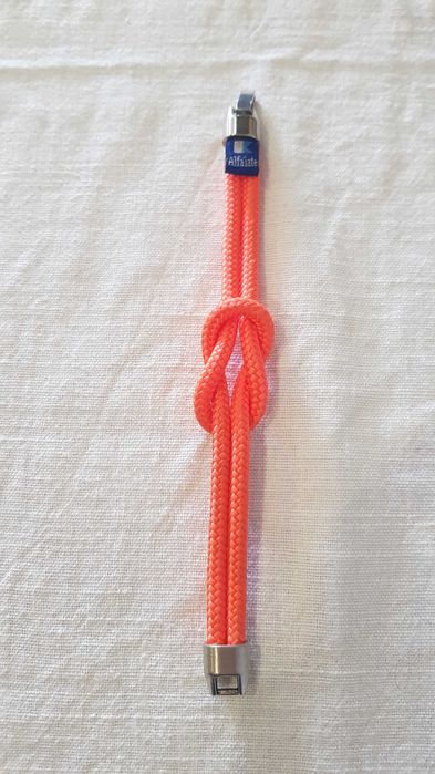 Pulseira em Cordilho com nó Infinito