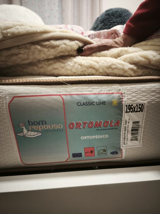 Cama de Casal com Cabeceira + Colchão Ortopédico Bom Repouso 195x150