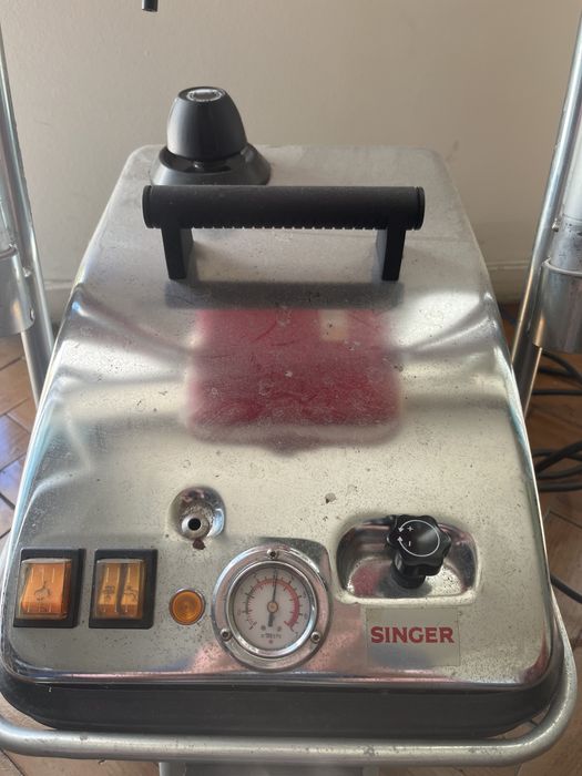 Maquina de limpeza a vapor industrial Singer