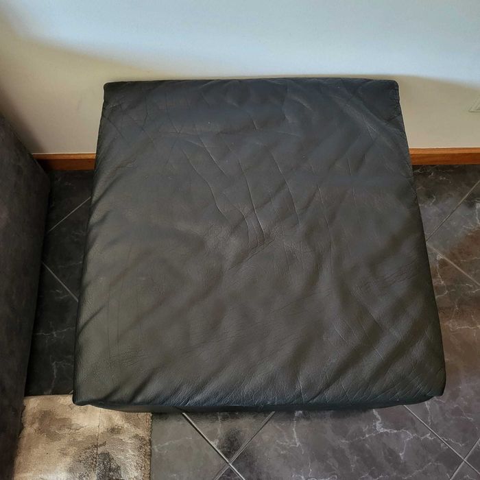 Puff / Mesa de apoio preto em pele genuina