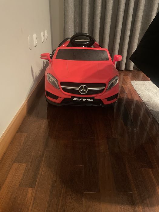 Mercedes carro a bateria