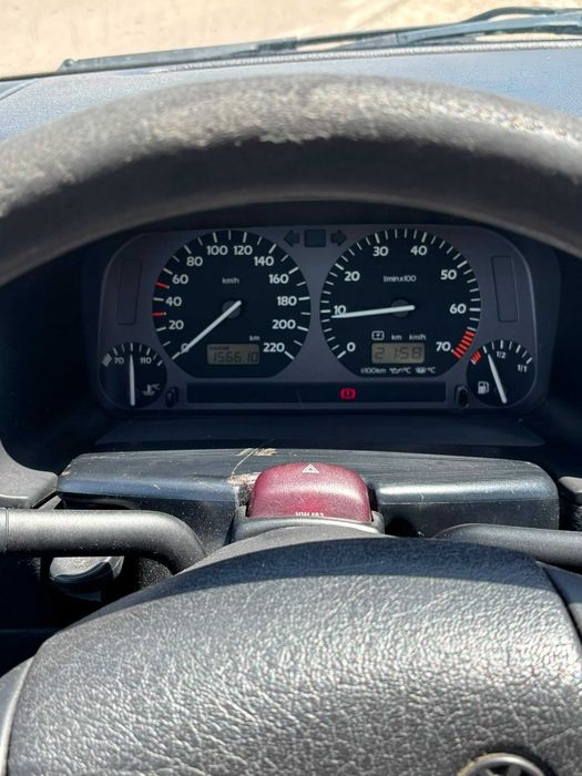 Volkswagen GOLF 1.6 GT