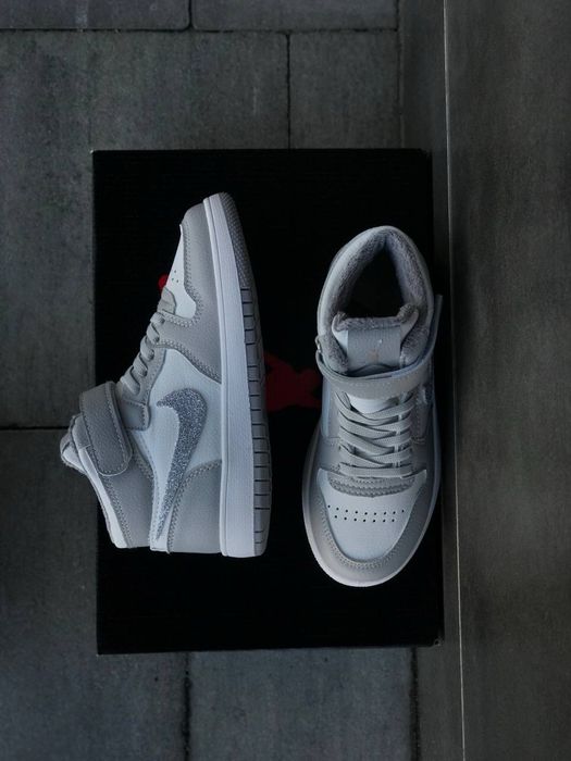 Хайтопы 32 размер/ кроссовки Nike/теплые кеды Найк/демисезон/кожаные