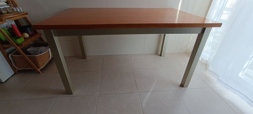 Mesa de cozinha extensível442830094472980481