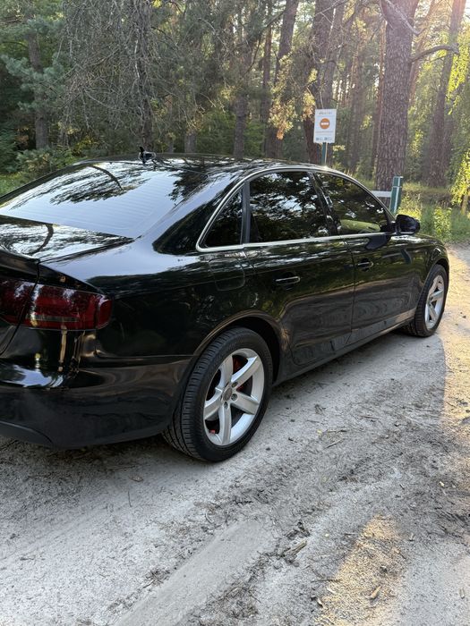 Продам Audi a4b8