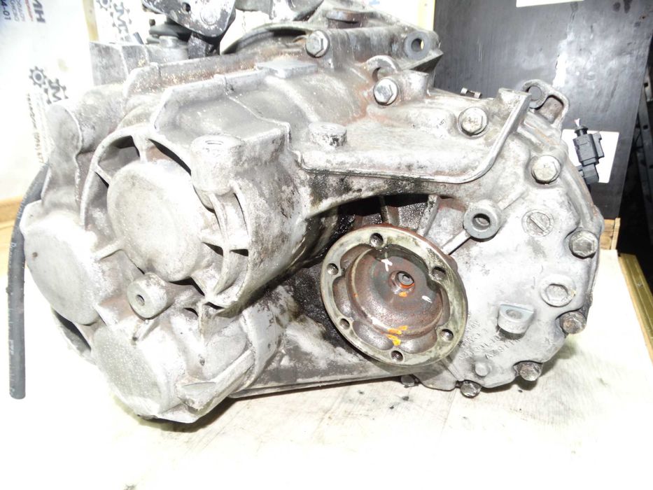 Коробка передач VW Passat B6 Touran Skoda Octavia Seat 1.8 бензин FML