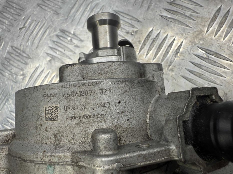 Насос вакуумный BMW N55B30  11668618897