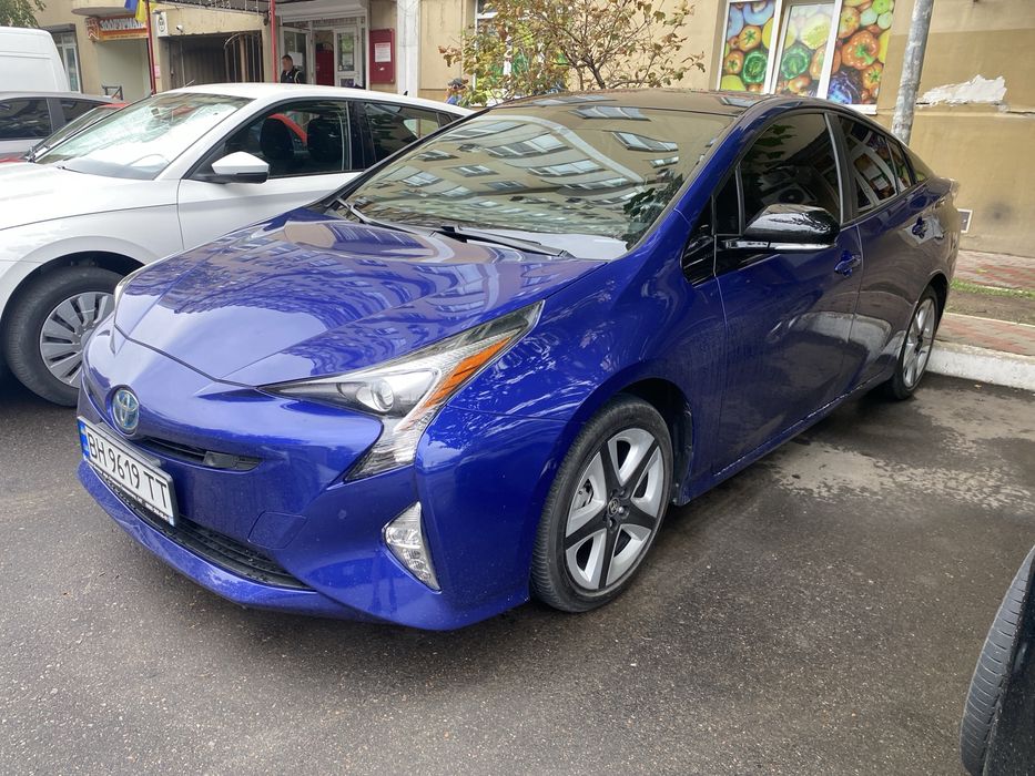 Продам Toyota Prius