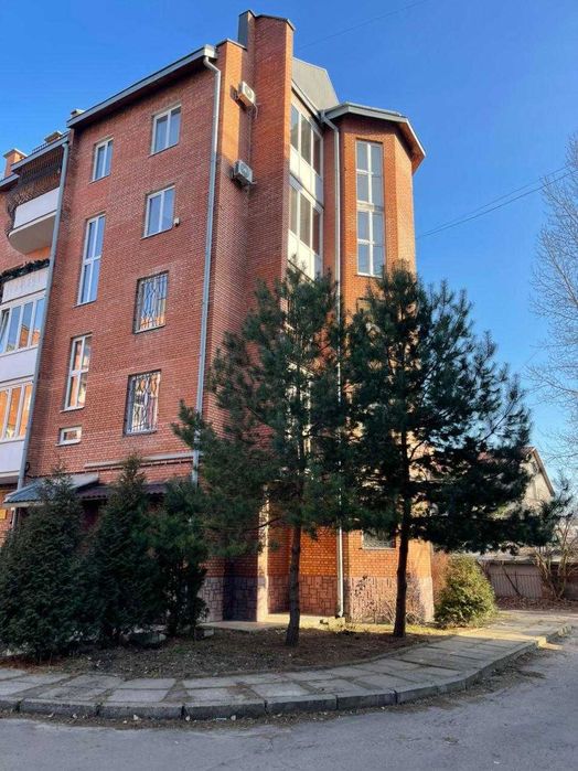 Продаж чудової 2-х рівневої квартири вул. Куликівська - Кн. Ольги