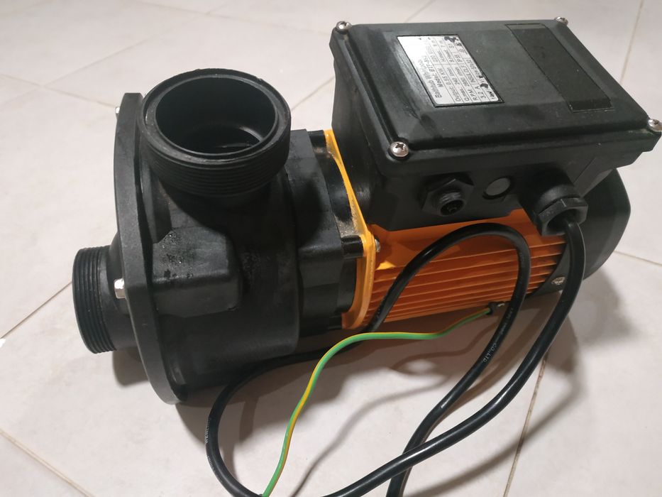 Banheira de hidromassagem - bomba