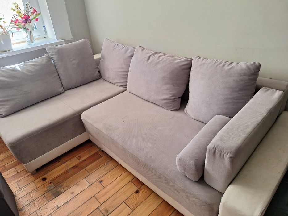 Oddam za darmo kanapę rogową