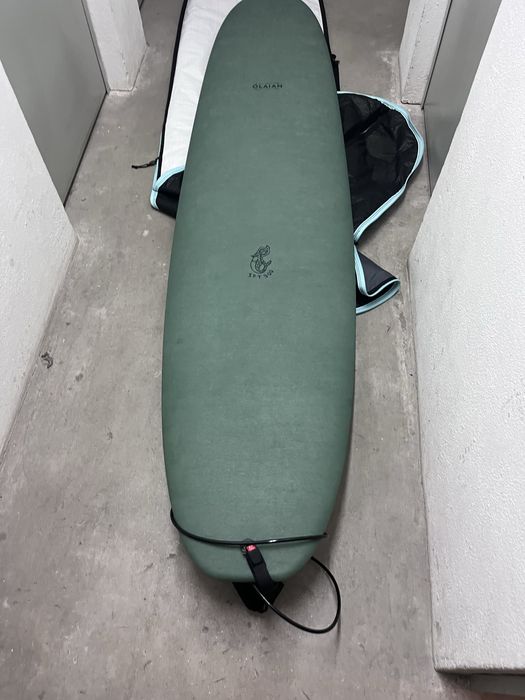 Prancha de Surf 900 Epóxi Soft 8'4' com 3 quilhas