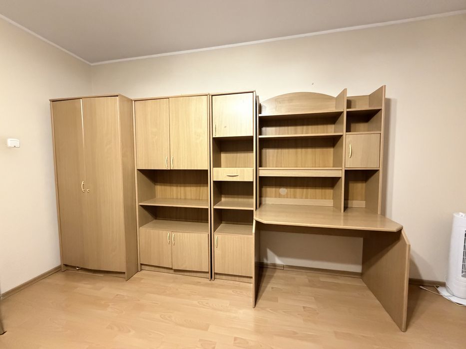 Meblościanka  biurko, szafa, półki