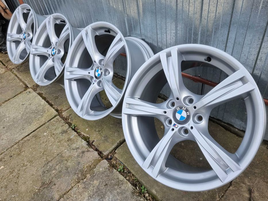 Felgi alufelgi aluminiowe alusy oryginalne BMW Mpakiet 18" 5x120