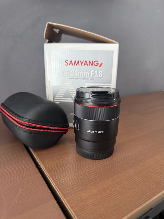 Samyang AF 24mm f/1.8 para Sony