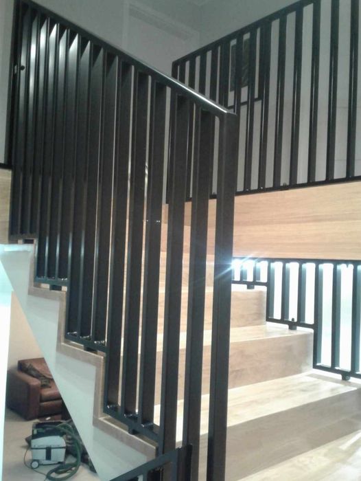 Balustrady-bramy-konstrukcje stalowe