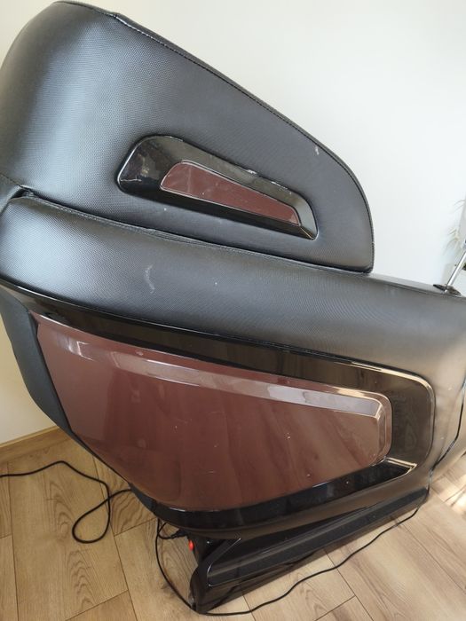 Fotel skórzany wielofunkcyjny