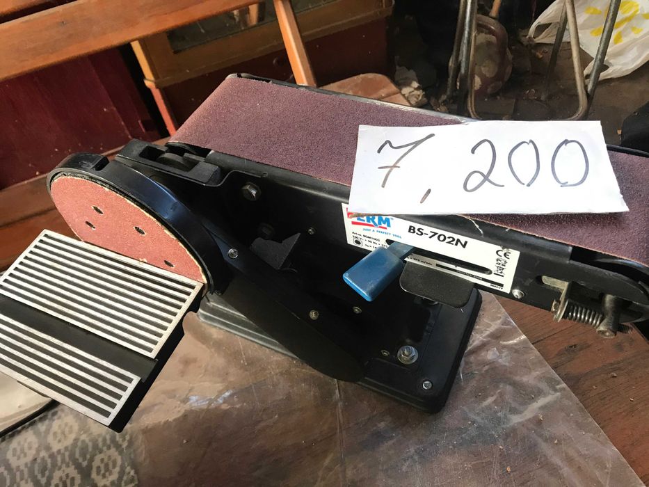 шлифовальний станок- гриндер