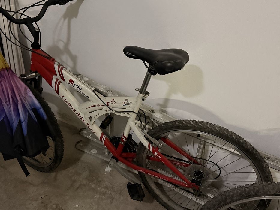 Biciletas lisboa bike tour