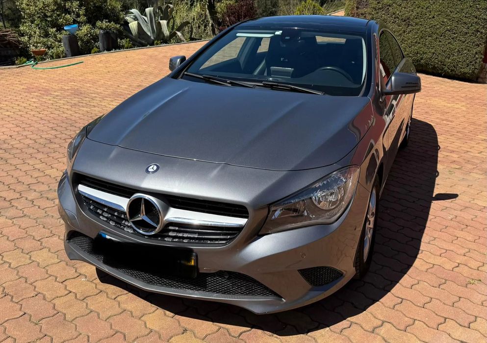 Mercedes-Benz CLA 180