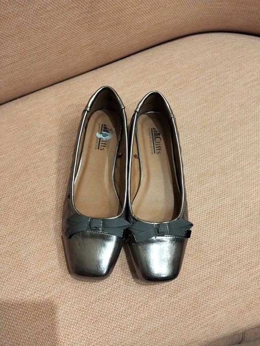 Туфлі для дівчинки