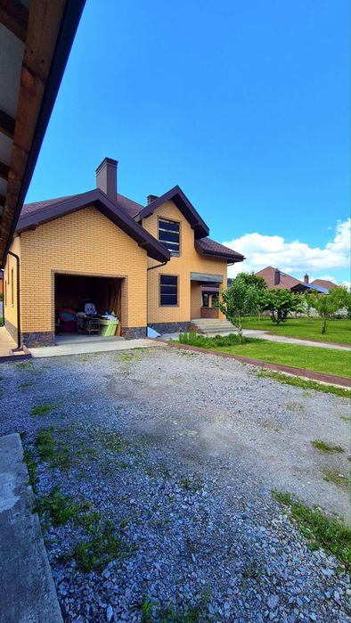 Продаж будинка на Віцскбуді