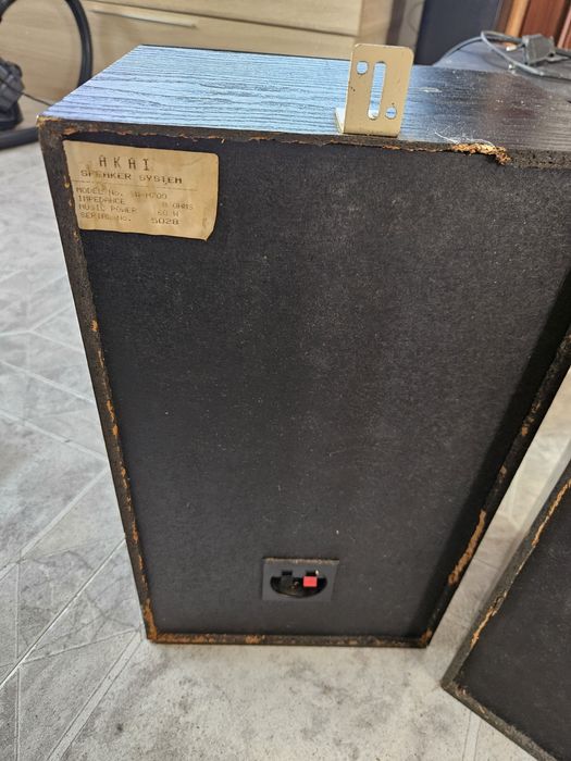 Colunas Hi fi Akai