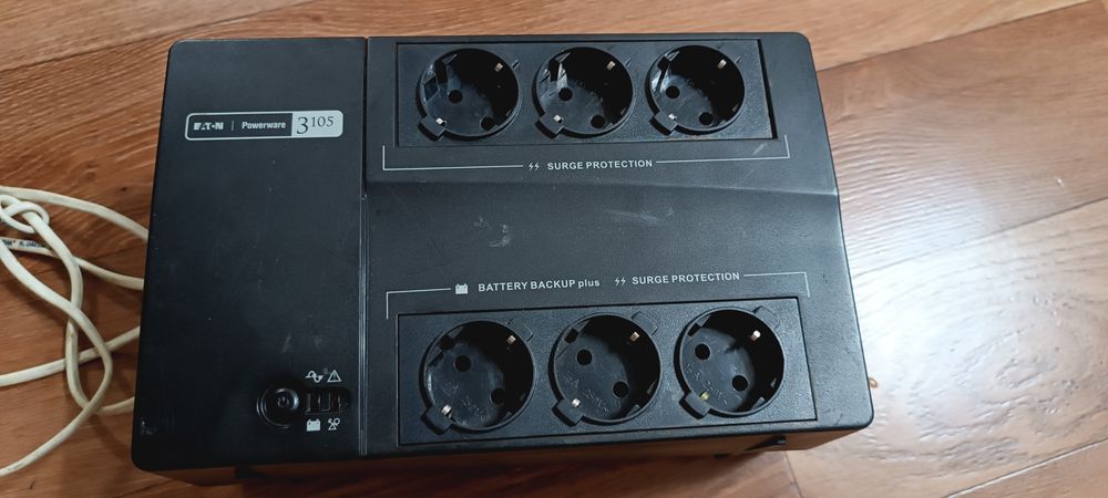 Источник бесперебойного питания (ИБП/UPS) Eaton Powerware 3105 500VA