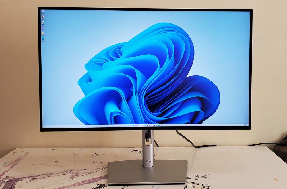 Monitor Dell UltraSharp 27 4K com hub USB-C - U2723QE - 68,47 cm