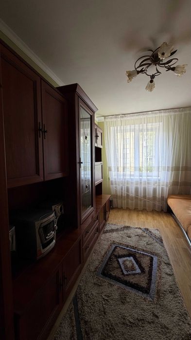 Оренда кімнати в гуртожитку по вул. Тичини,14 ( Мазепи - Балатон )