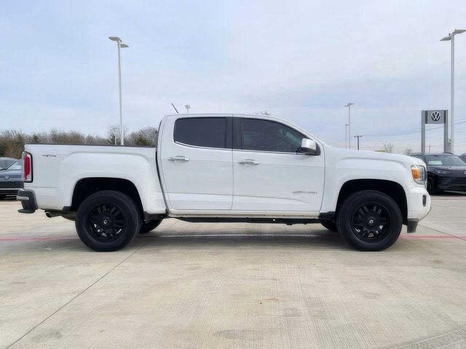 GMC Canyon      2018