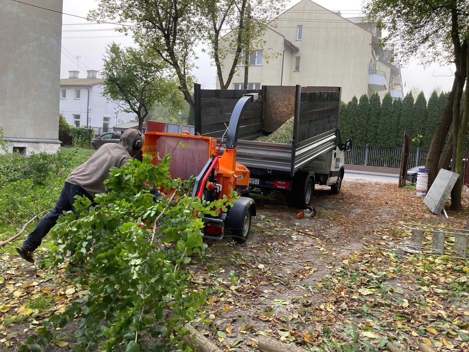 Usługi rębakiem Wycinka drzew Podnośnik Koszowy 22m Pielęgnacja