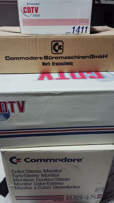 Commodore cdtv CD -1000 komputer+ monitor