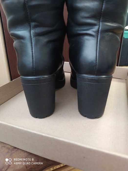 Кожаные сапоги. Сапожки шкіра