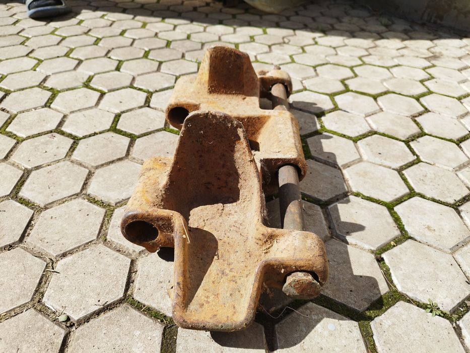 Траки пальці до трилоьвщика ТТ4