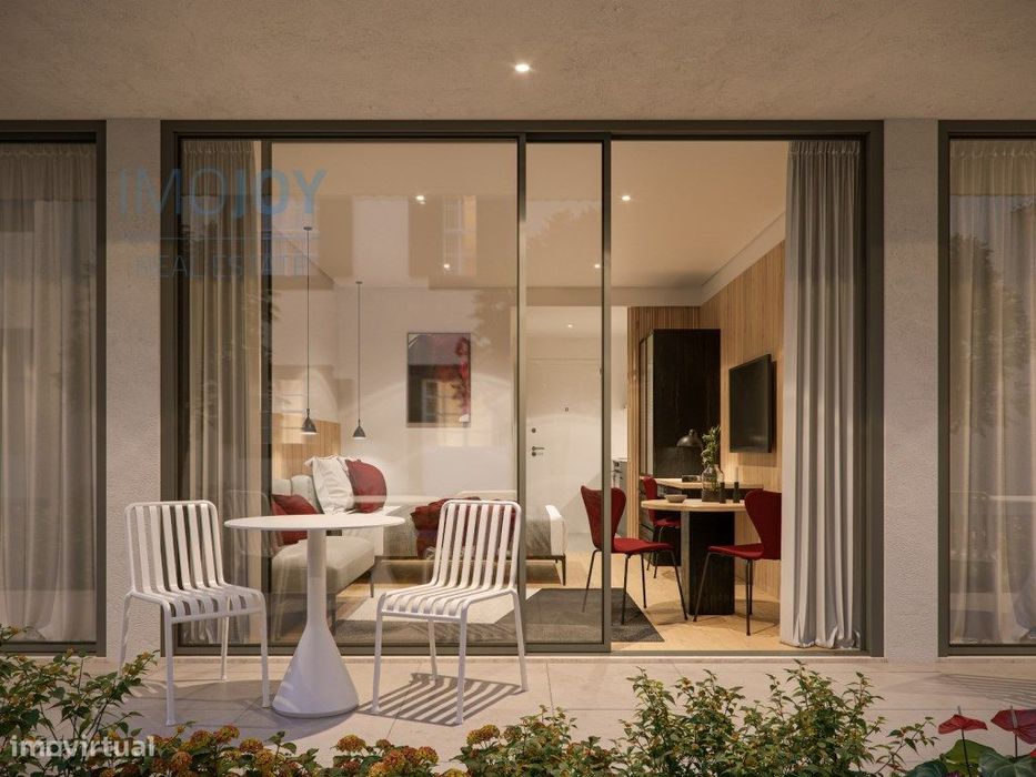 Excelente T1 em Condomínio no Funchal