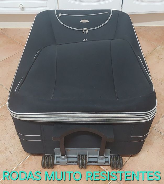 MALA VIAGEM ENORME DE PORÃO.  Casa,Quarto,Arrumação,Sala,Mudanças.