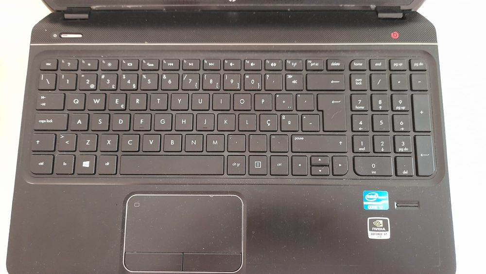 HP i7 portátil usado