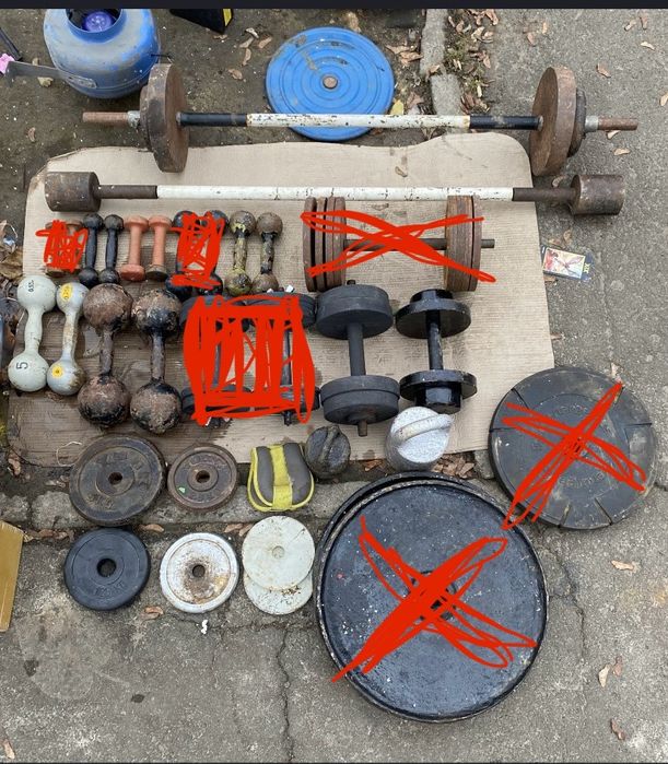 Продам спортивный инвентарь гири гантели штанги блины